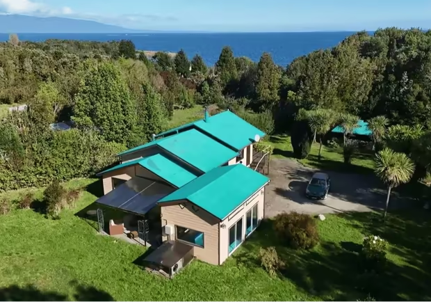 Casa 200 m² Con Piscina Quincho y Playa 250